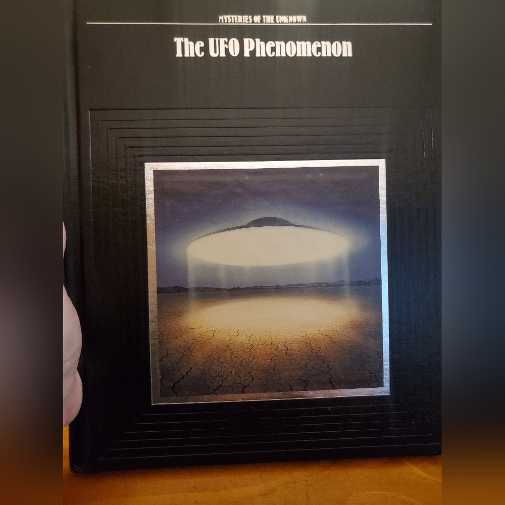 Mysteries of Unknown Series UFO Phenomenon by Time- Life Books Editor 1987